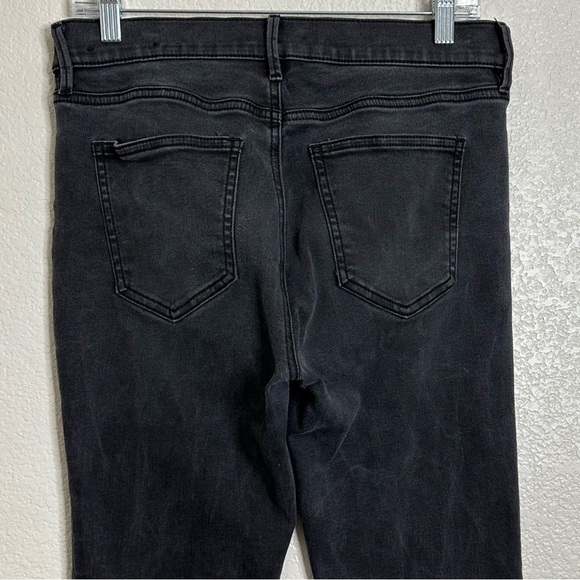 Ann Taylor The Skinny Light Washed Black Denim Lace-Hem Ankle Jeans, Size 8P - Picture 7 of 11